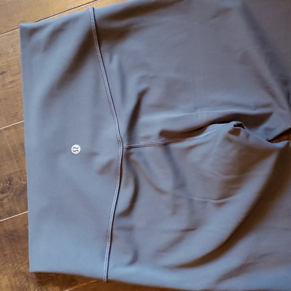 Lululemon Align - Picture 5 of 7